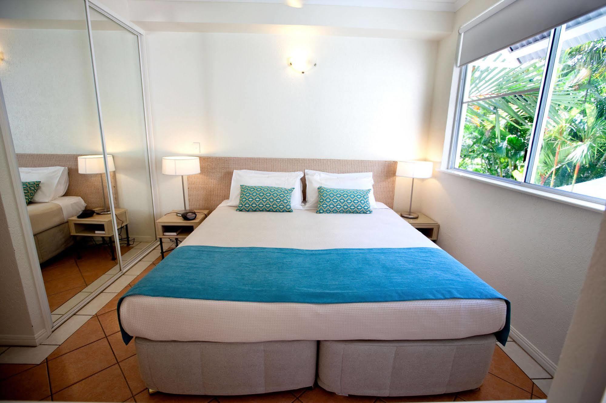 Seascape Holidays - Coral Apartments Port Douglas Exterior foto